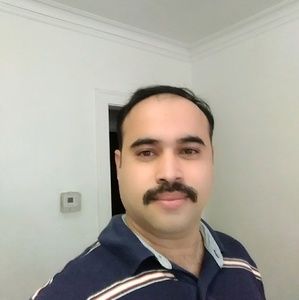 Meet your Posher, Lateef